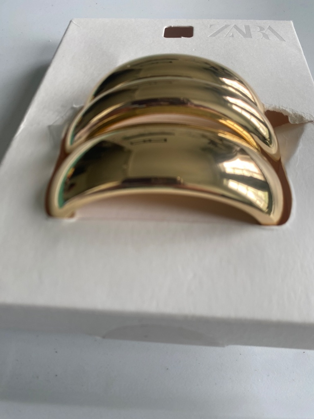 NWT Zara 3 Pack Chunky Gold-Tone Bangle Bracelets - Picture 4 of 6